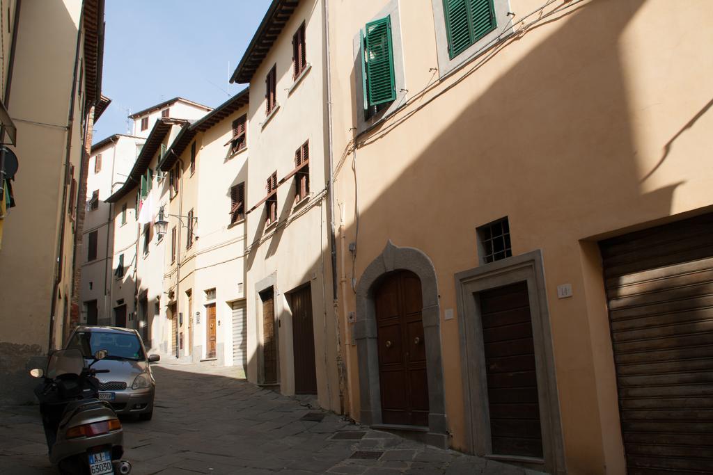 Residenza Fra Le Torri - Charme & Art Gallery Home Arezzo Exterior photo