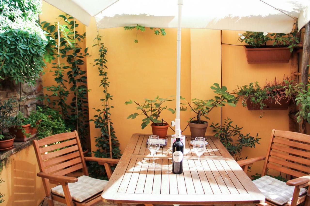Residenza Fra Le Torri - Charme & Art Gallery Home Arezzo Exterior photo