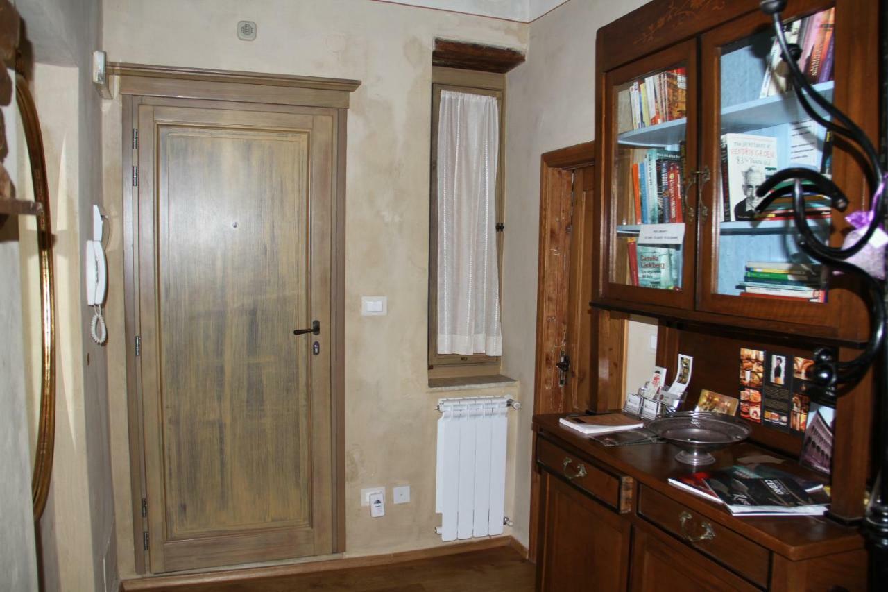 Residenza Fra Le Torri - Charme & Art Gallery Home Arezzo Exterior photo