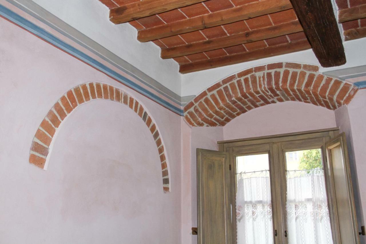 Residenza Fra Le Torri - Charme & Art Gallery Home Arezzo Exterior photo