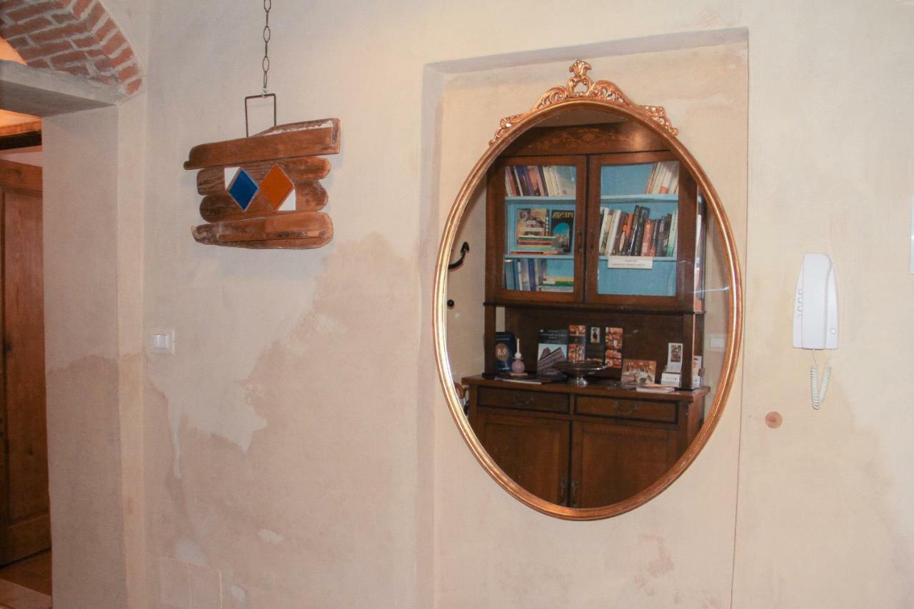 Residenza Fra Le Torri - Charme & Art Gallery Home Arezzo Exterior photo